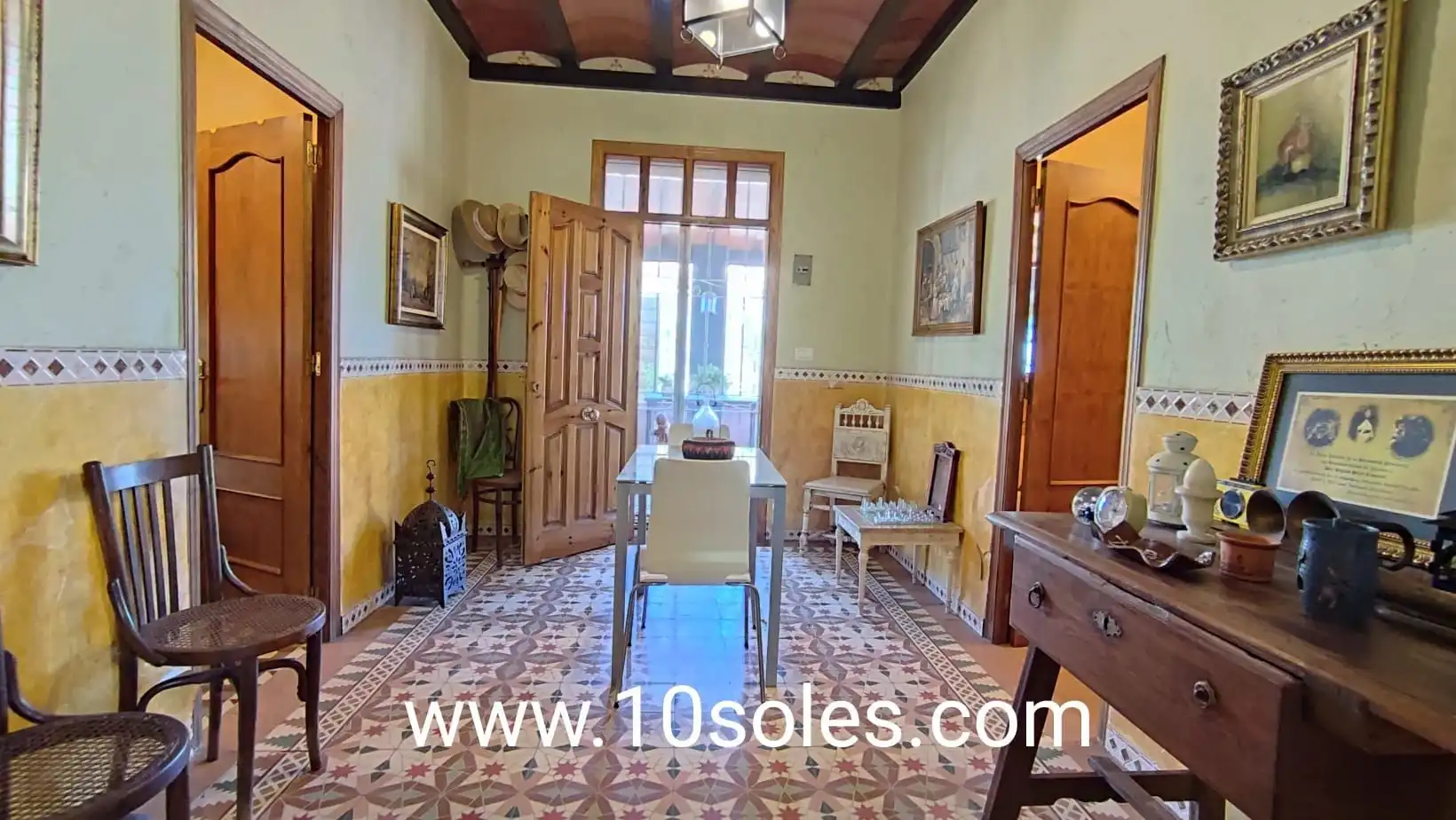 Casa o xalet en venda en Orihuela amb Jardí privat, Terrassa i Traster