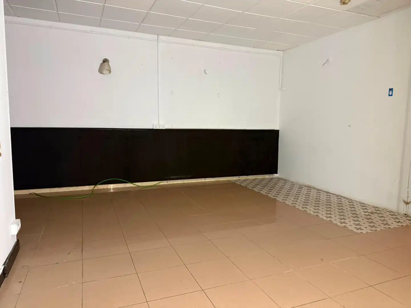 Local comercial en venta en Montigalà - Sant Crist, imagen 24