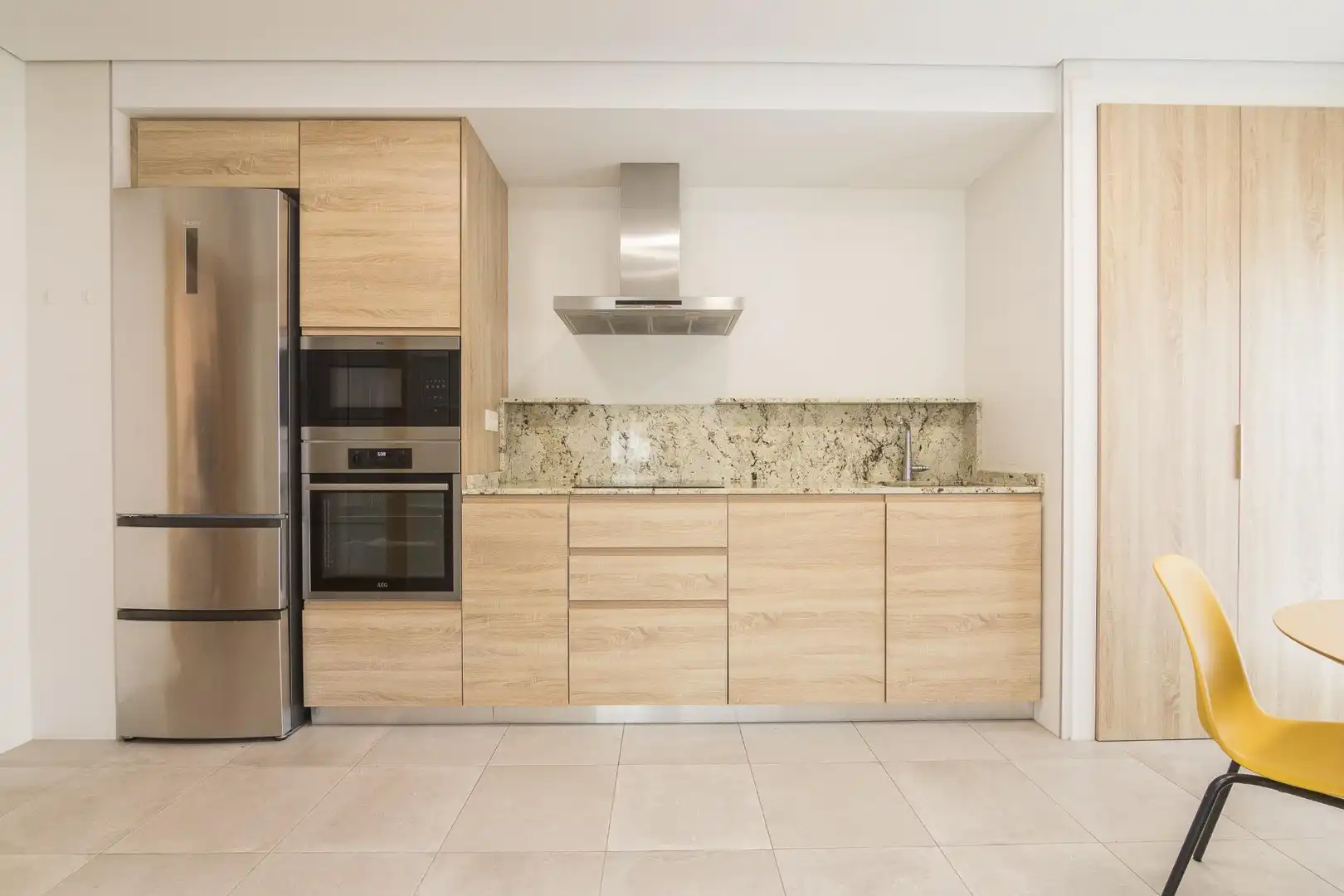 Kitchen of Flat for sale in Elche / Elx  with Air Conditioner, Heating and Storage room