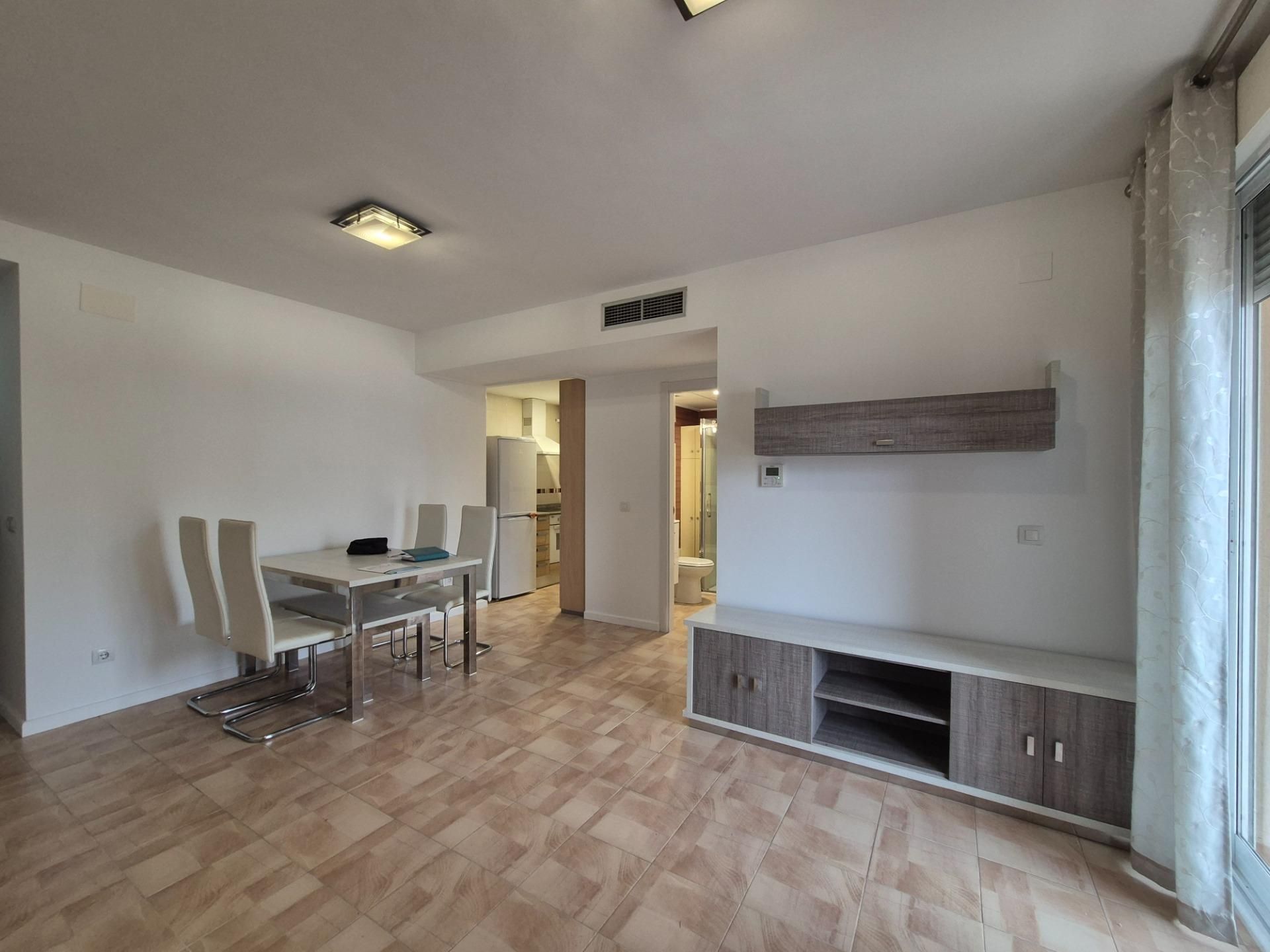 Cuina de Apartament en venda en El Campello amb Calefacció, Terrassa i Balcó