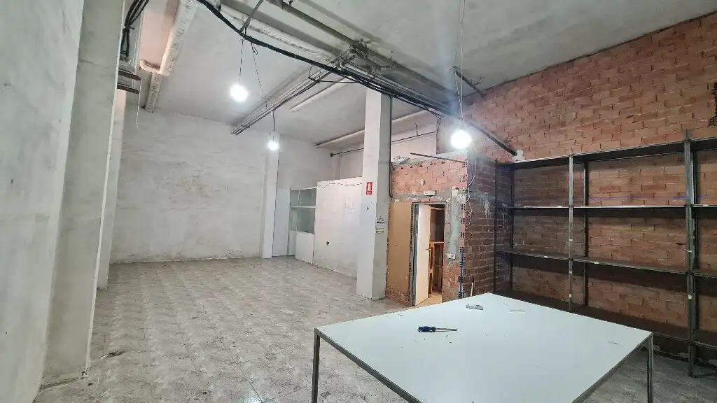 Local de alquiler en  Logroño con Aire acondicionado