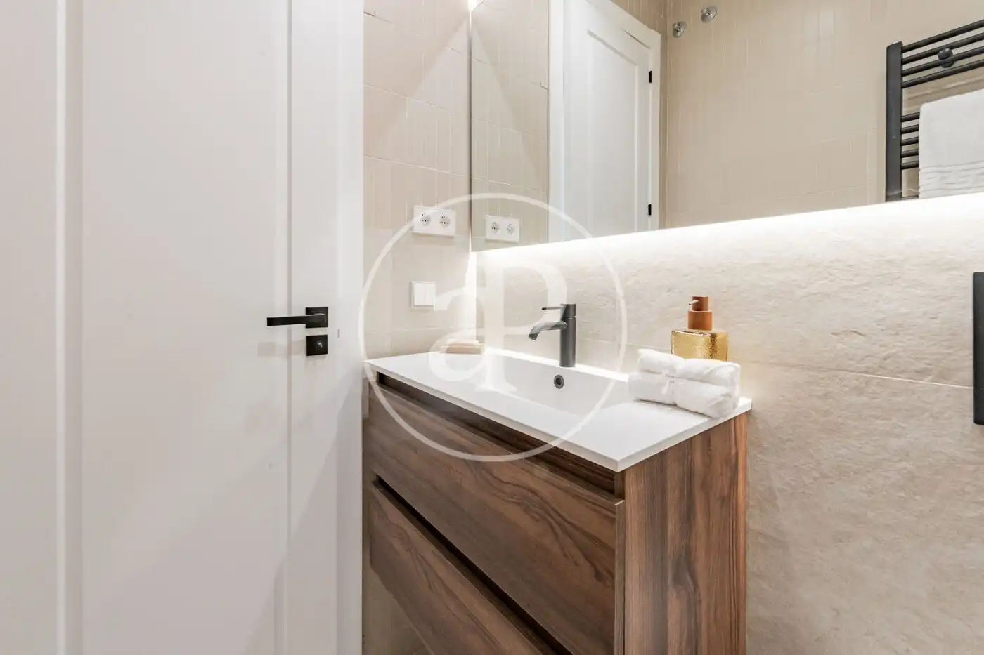 Baño de Piso en venta en Madrid con Aire acondicionado, Calefacción y Trastero