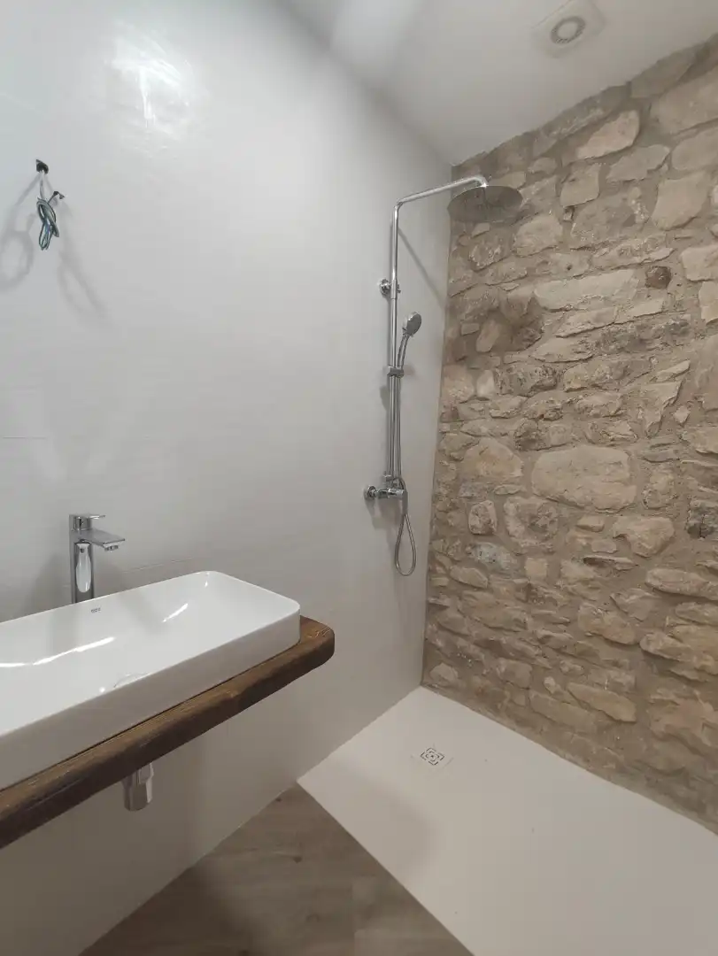 Bany de Casa o xalet en venda en Tarrés amb Parquet