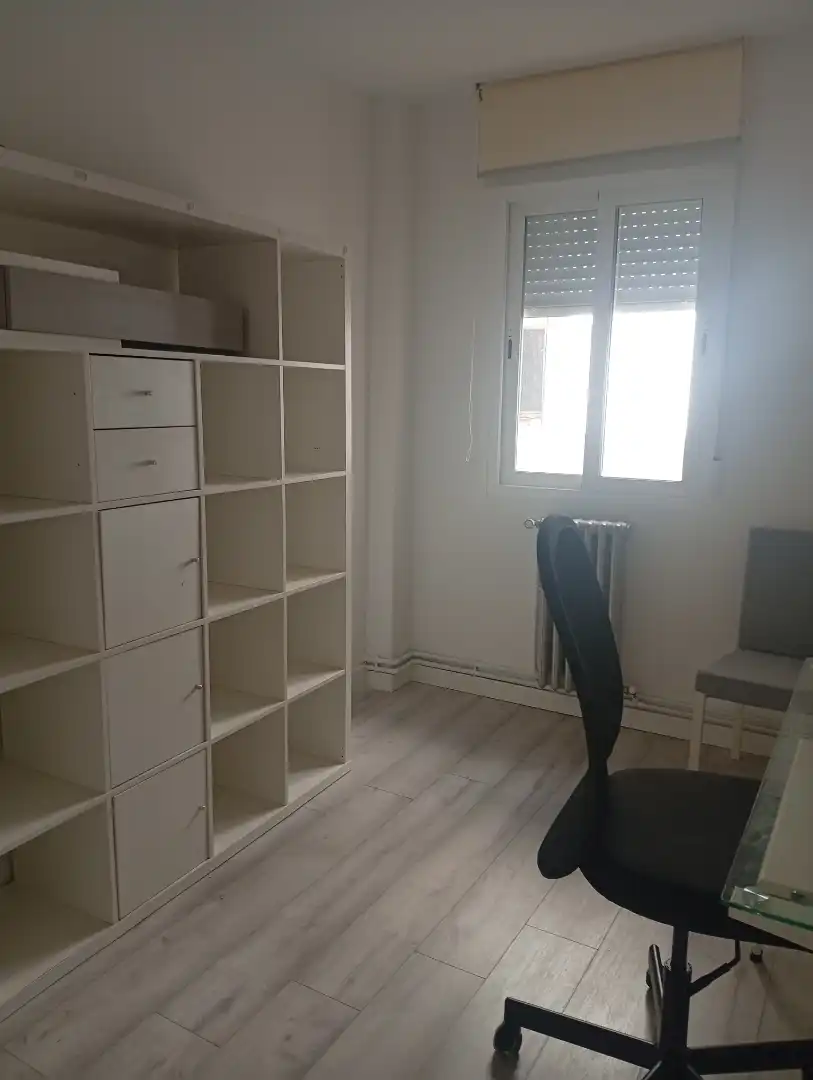 Habitación de Piso de alquiler en Jaén con Aire acondicionado, Calefacción y Terraza