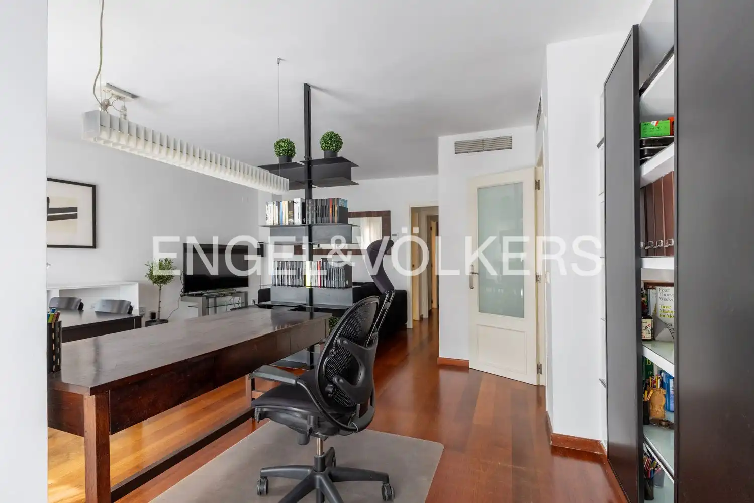 Piso en venta en Valencia con Aire acondicionado, Calefacción y Parquet