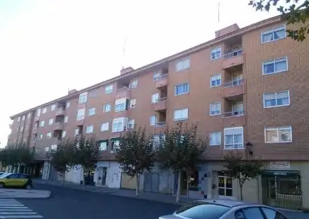 Piso con jardín en venta en Laguna de Duero, imagen 2