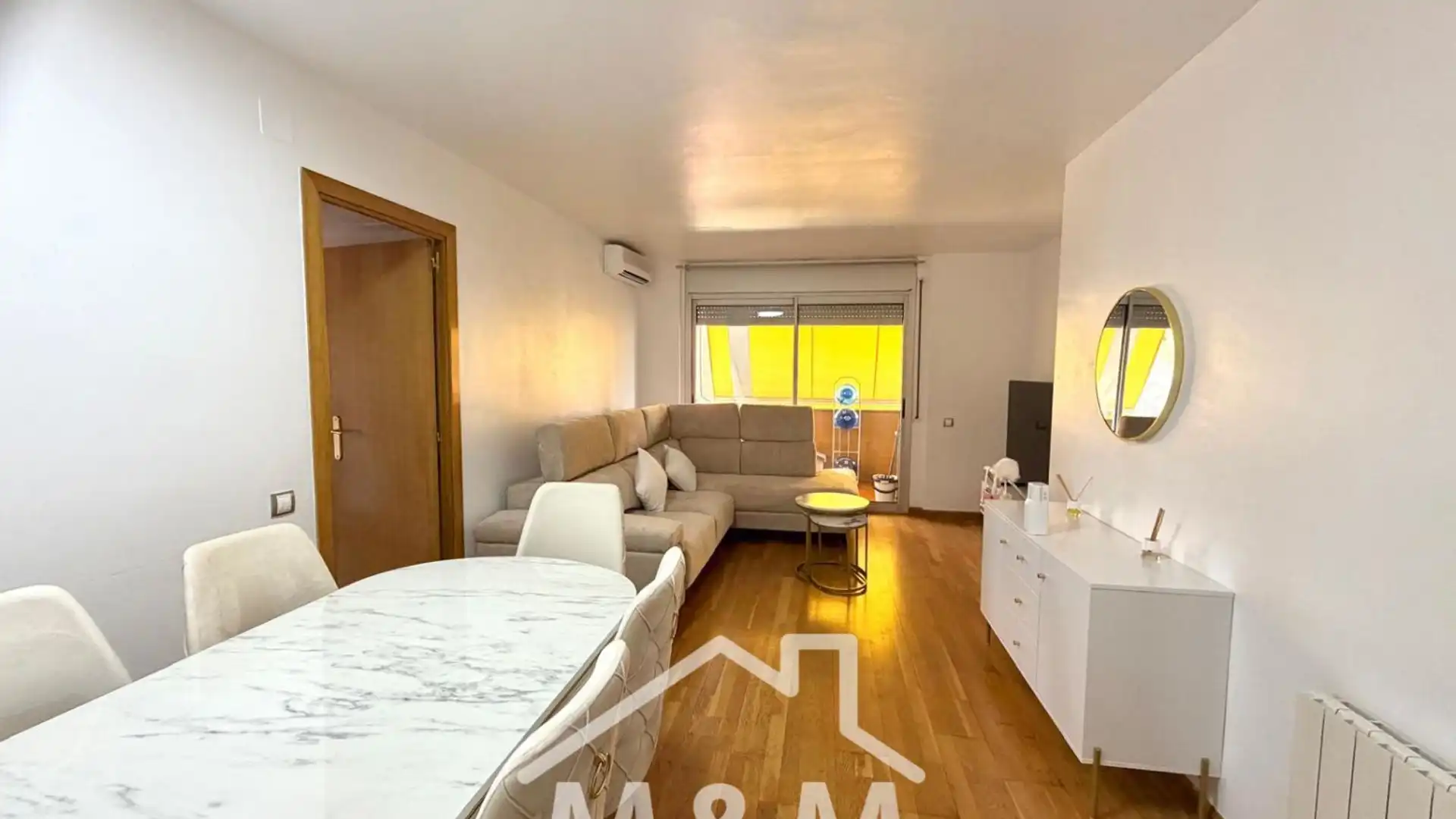 Habitación de Piso en venta en Castelldefels con Terraza