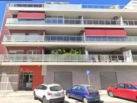 Vista exterior de Garatge de lloguer en Alberic
