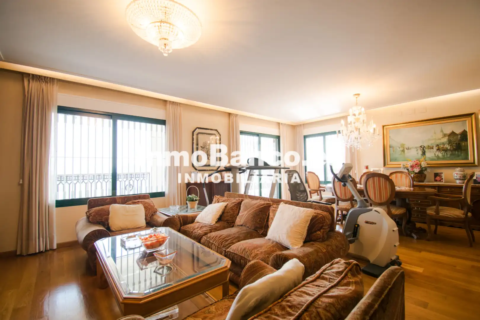 Sala de estar de Casa o chalet en venta en Chiva con Aire acondicionado, Calefacción y Jardín privado