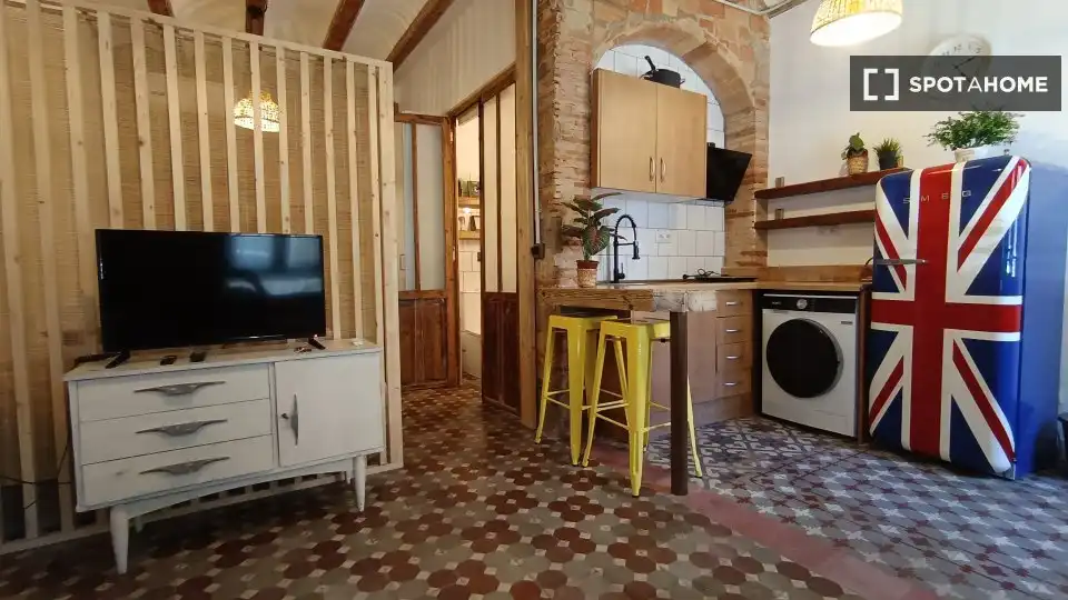 Kitchen of Flat for rent in Valencia  with Air Conditioner, Heating and Furnished