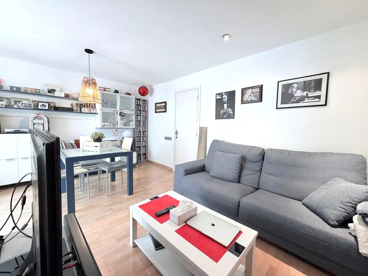 Wohnzimmer von Wohnung zum Verkauf in Terrassa mit Parkett und Terrasse