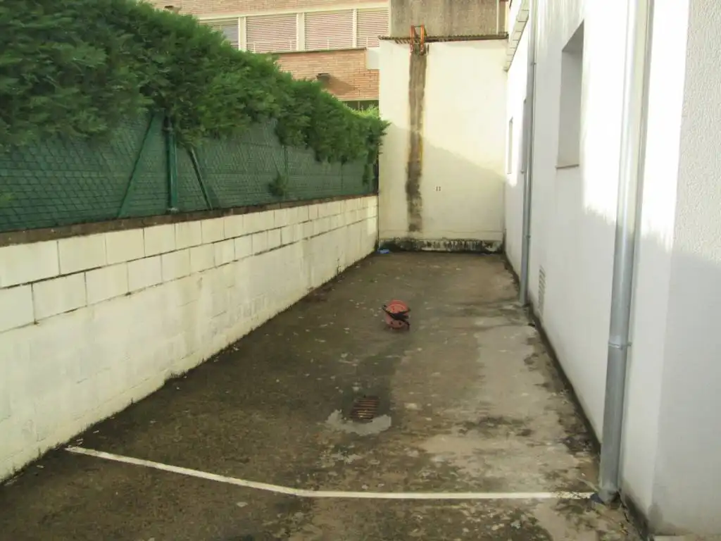 Parking of Garage for sale in Olot