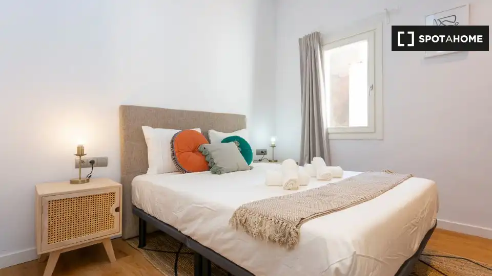 Flat with terrace to rent in Ciutat Vella, imagen 6