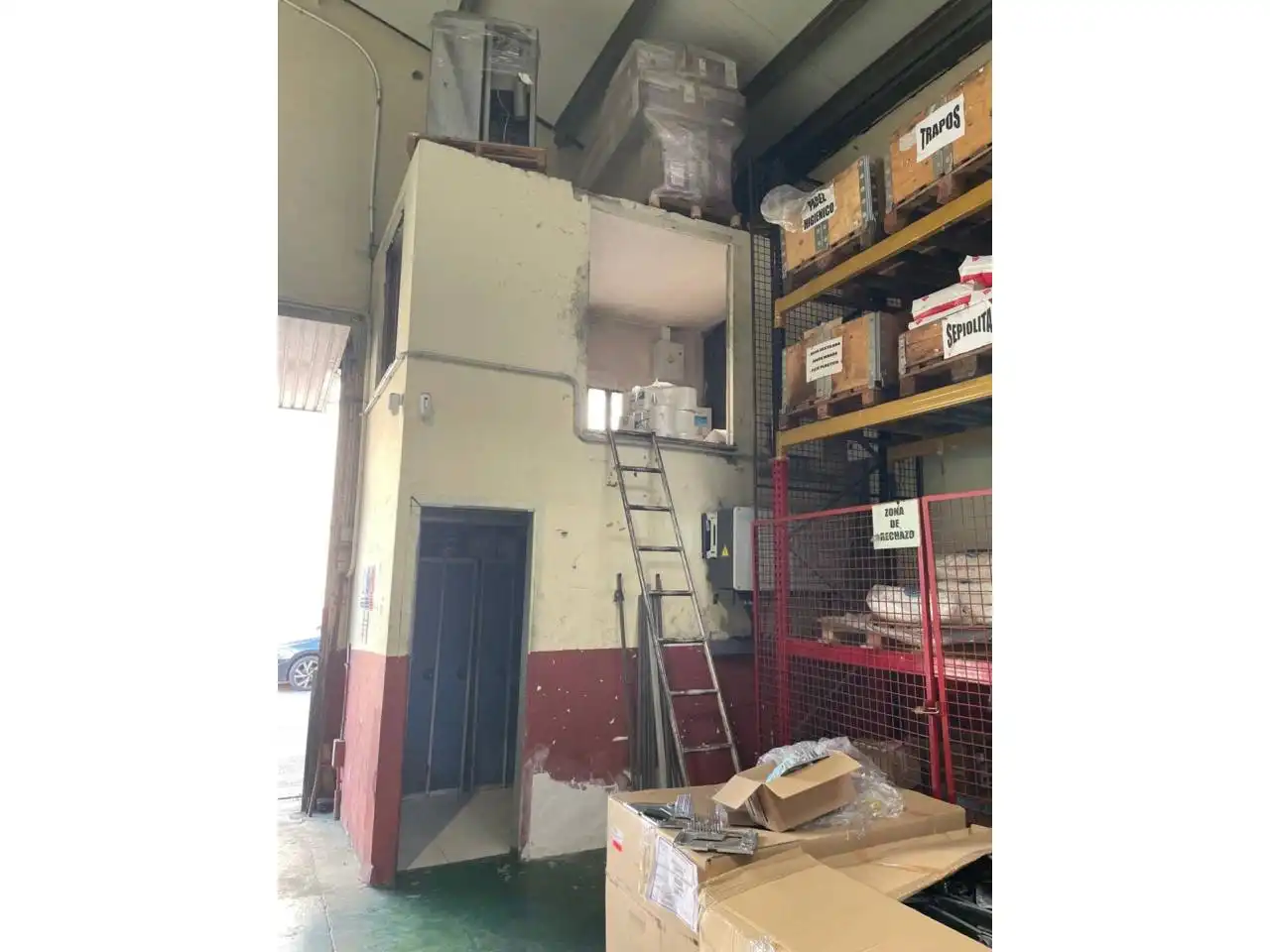 Nau industrial de lloguer a Lliçà d'Amunt