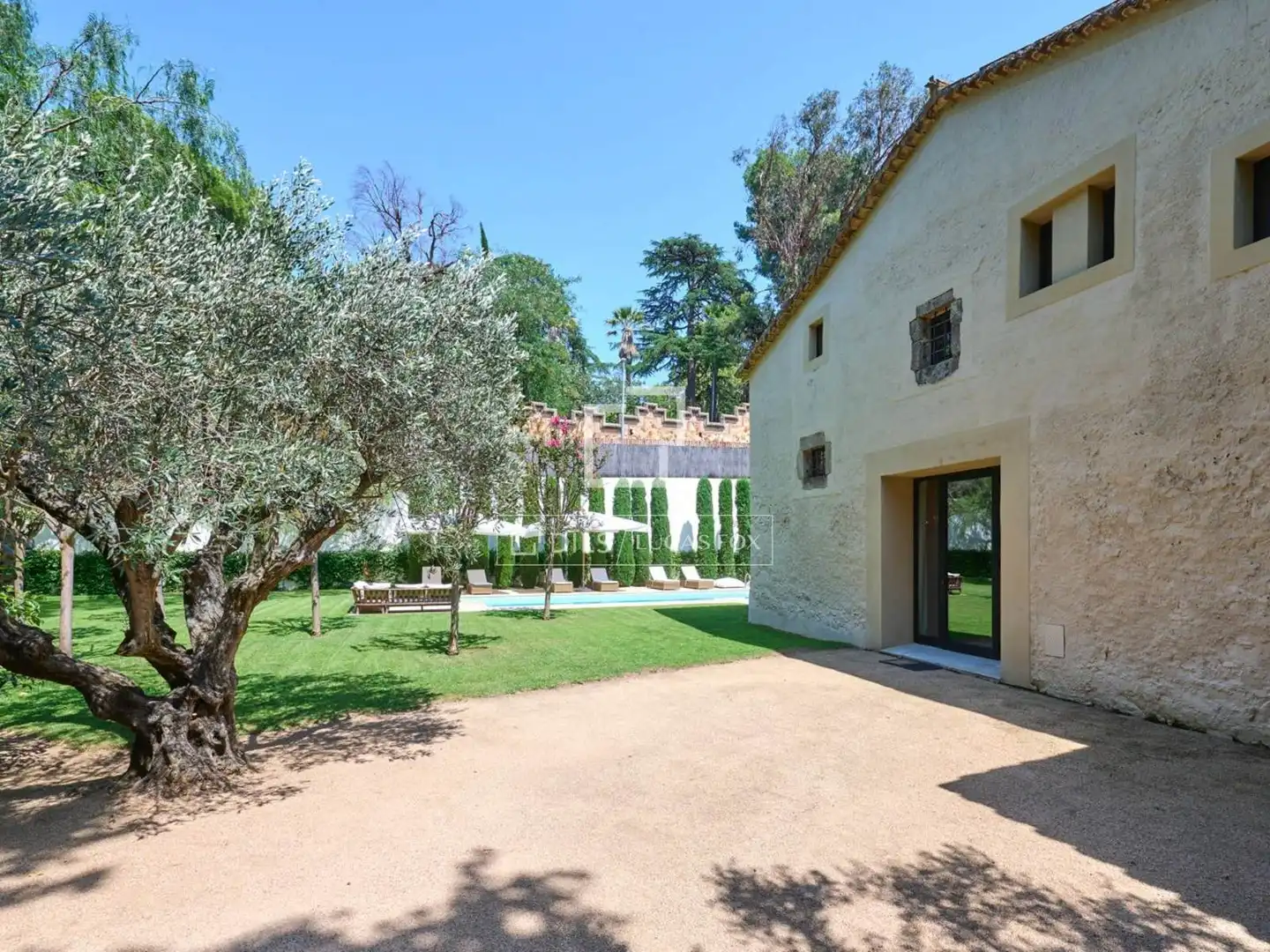 Jardí de Casa o xalet en venda en Alella amb Aire condicionat, Calefacció i Jardí privat