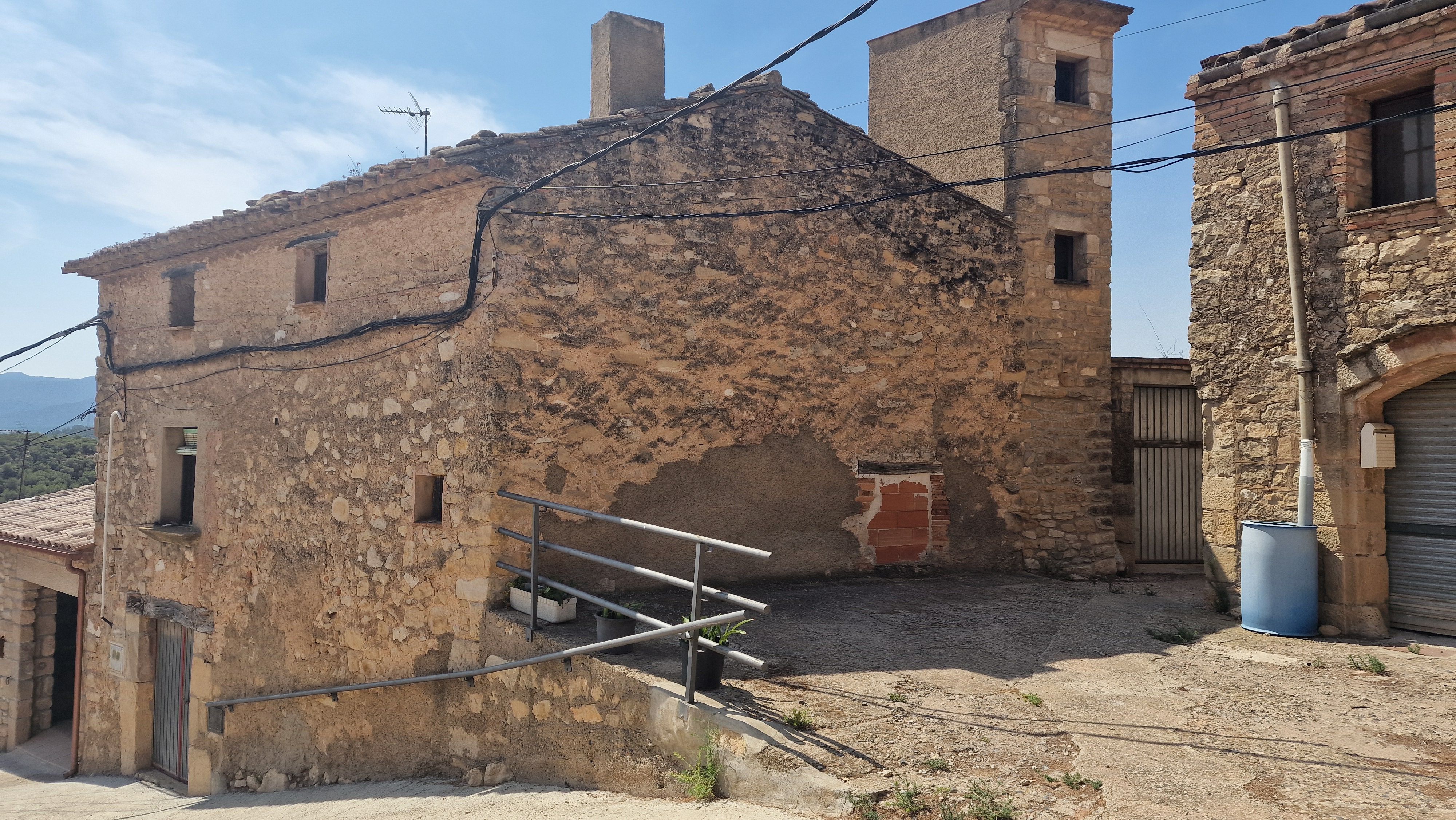 Exterior view of House or chalet for sale in Tarrés