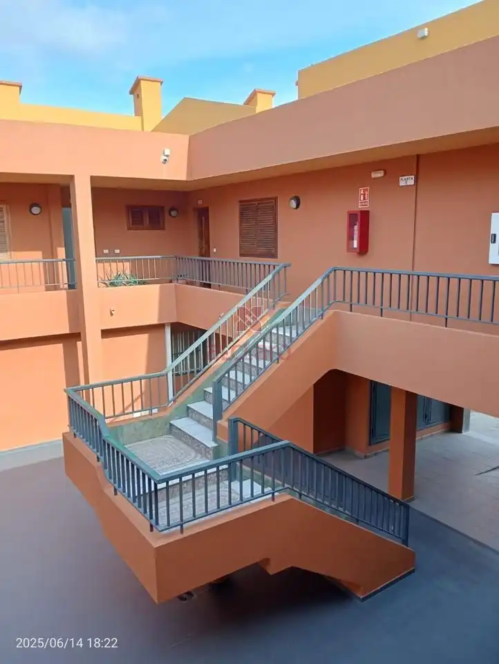 Wohnung mit Aufzug zum Verkauf in Calle Arenales, imagen 2