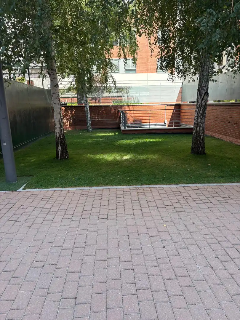 Garden of Flat for rent in Madrid  with Air Conditioner, Heating and Storage room