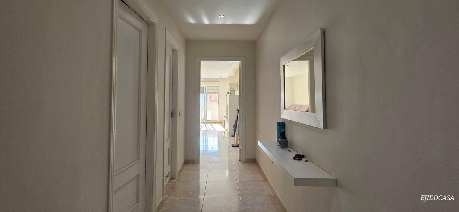 Pis en venda en El Ejido amb Aire condicionat, Terrassa i Balcó