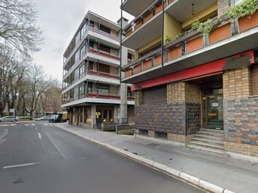 Business premises for sale in MANUEL IRADIER 1