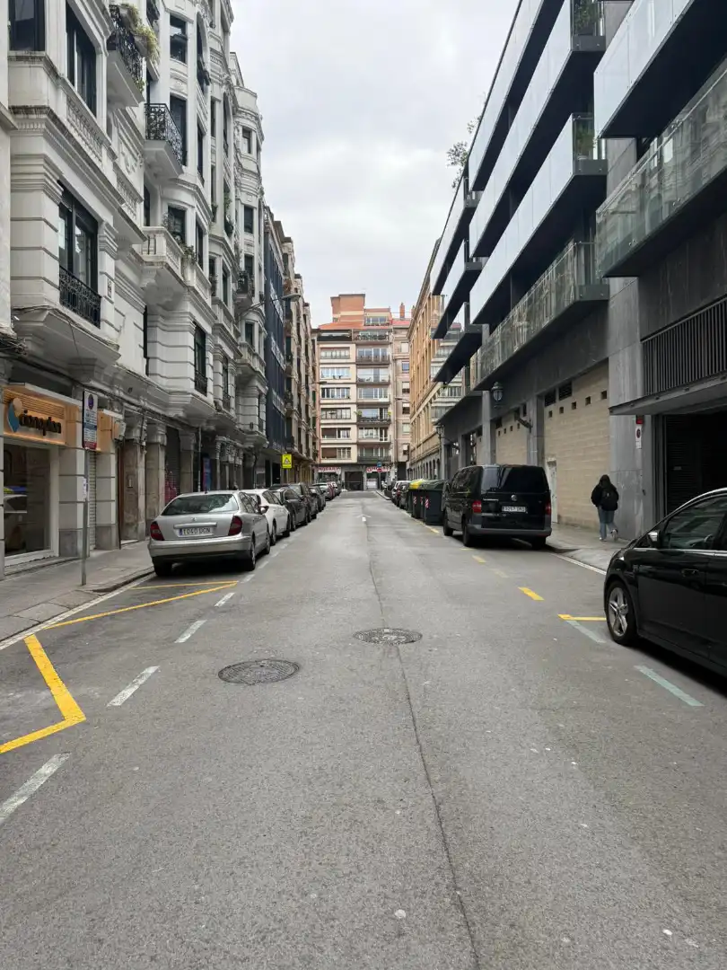 Vista exterior de Garaje en venta en Bilbao 
