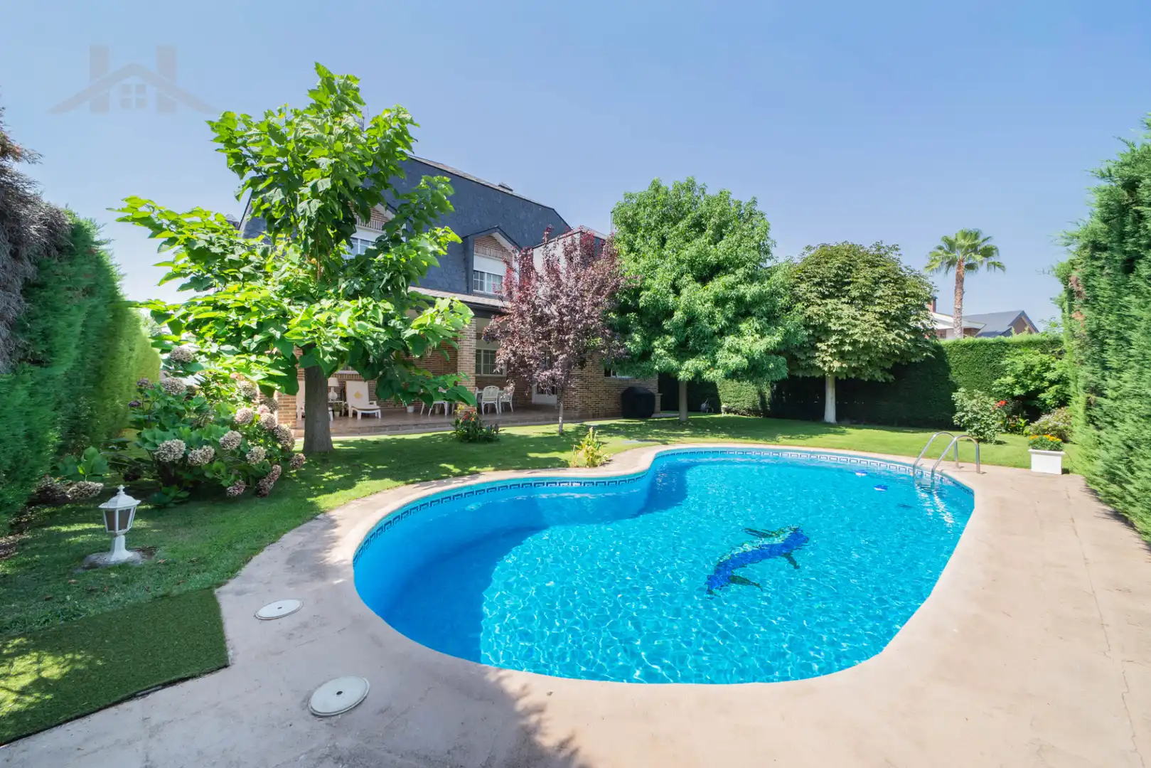 Swimming pool of Houses for sale in Griñón  with Air Conditioner, Heating and Private garden