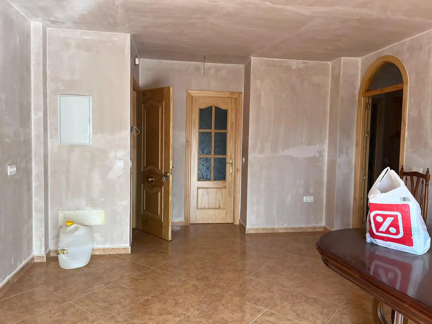 Wohnung zum Verkauf in Genalguacil mit Terrasse und Abstellraum