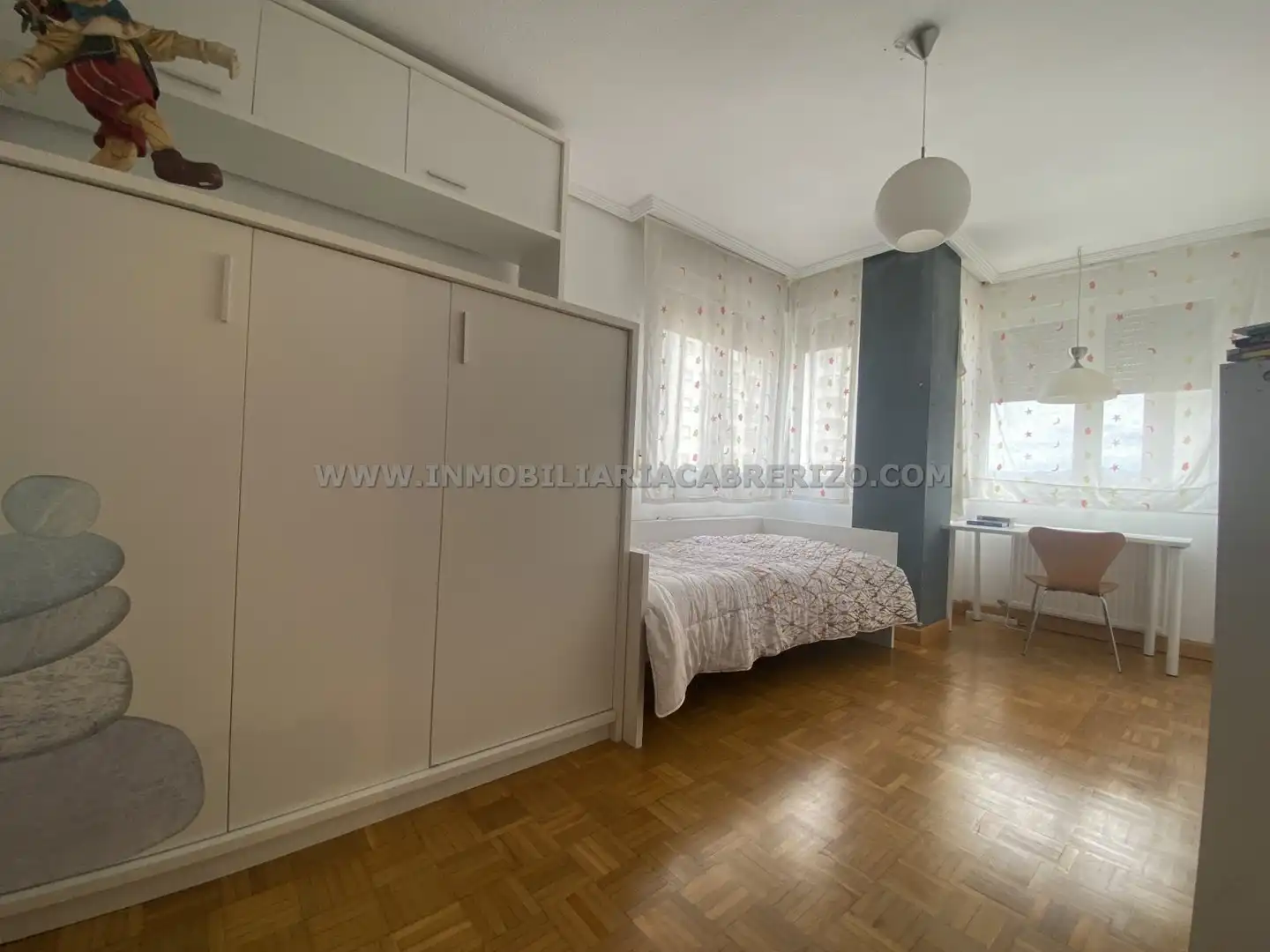 Habitación de Piso en venta en Barañáin / Barañain con Calefacción, Parquet y Horno
