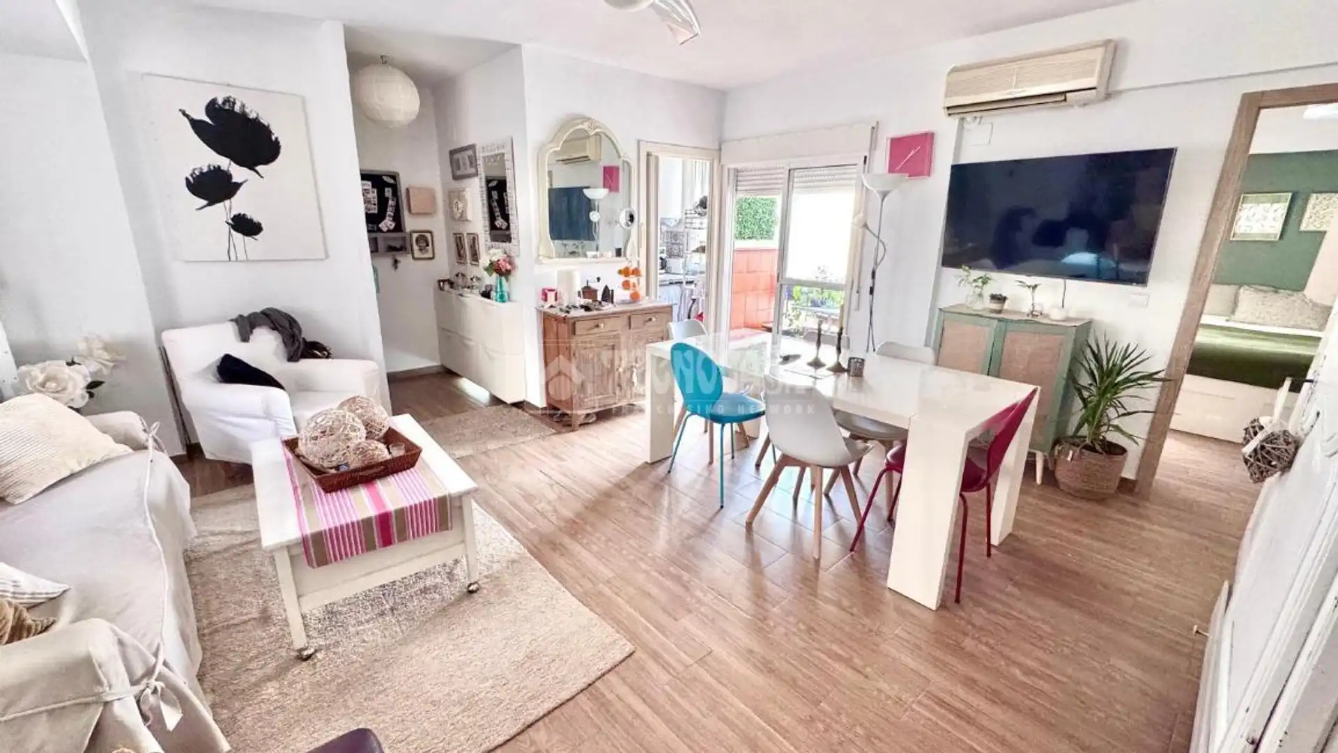 Sala de estar de Piso en venta en  Córdoba Capital con Aire acondicionado, Calefacción y Terraza