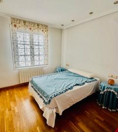 Foto 4 de Casa adosada de lloguer a San Mamés - La Palomera, León