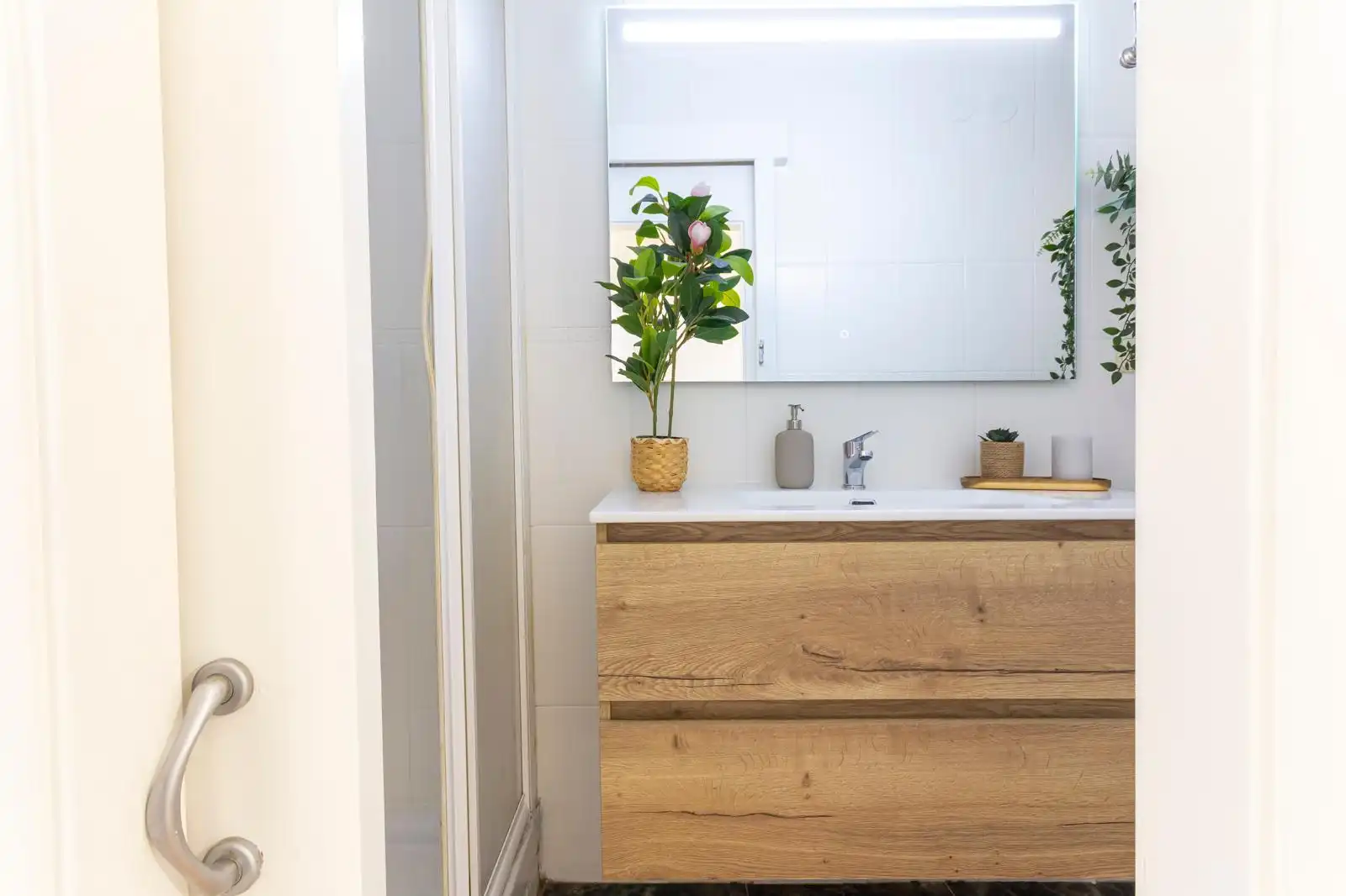 Badezimmer von Wohnung zum Verkauf in Terrassa mit Heizung, Parkett und Ofen