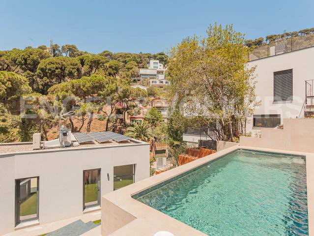 Casa-chalet en Venta en Vallvidrera - Tibidabo - Les Planes