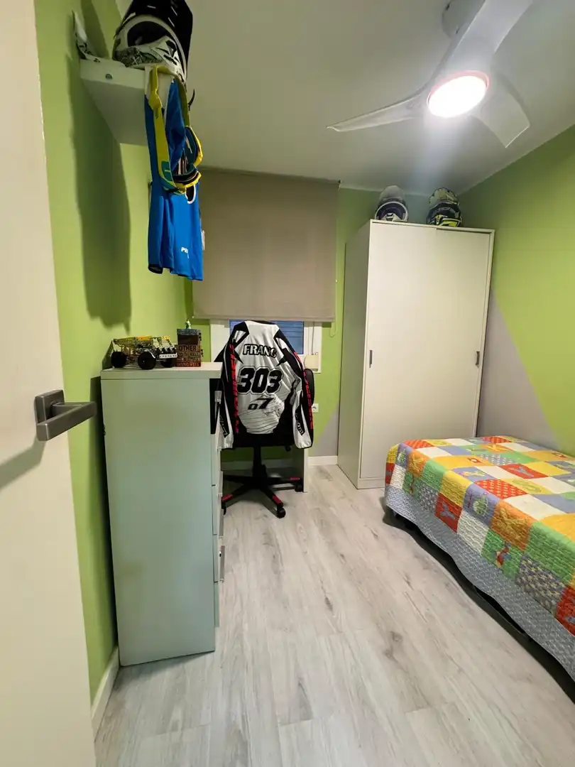 Bedroom of Flat for sale in La Gavarra