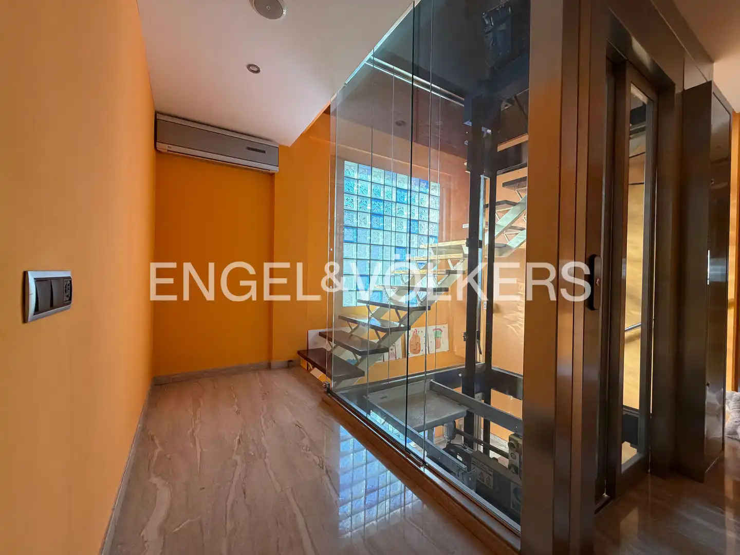 Houses for sale in Pineda de Mar  with Air Conditioner, Heating and Private garden