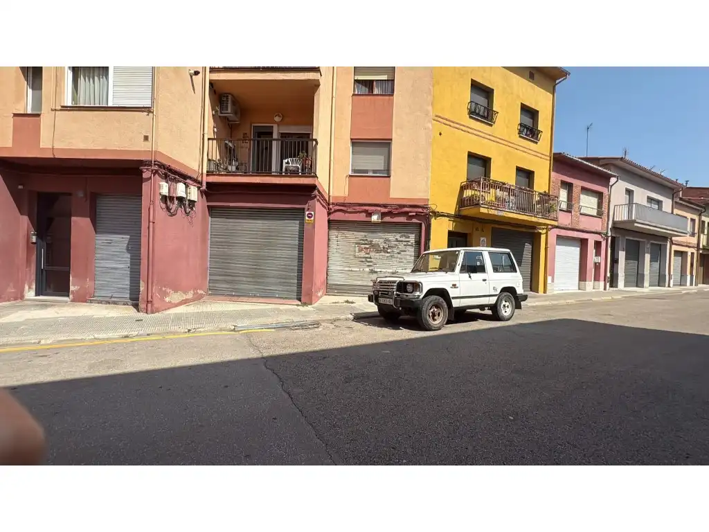 Local en venda a Calle Arnald De Corco, Manlleu