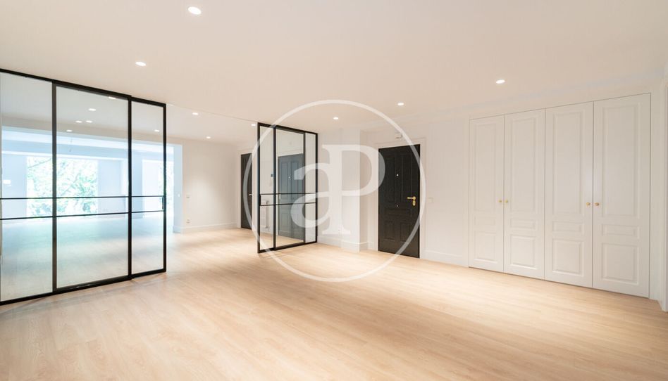 Piso de alquiler en C. de Serrano, Castellana - Imagen 5