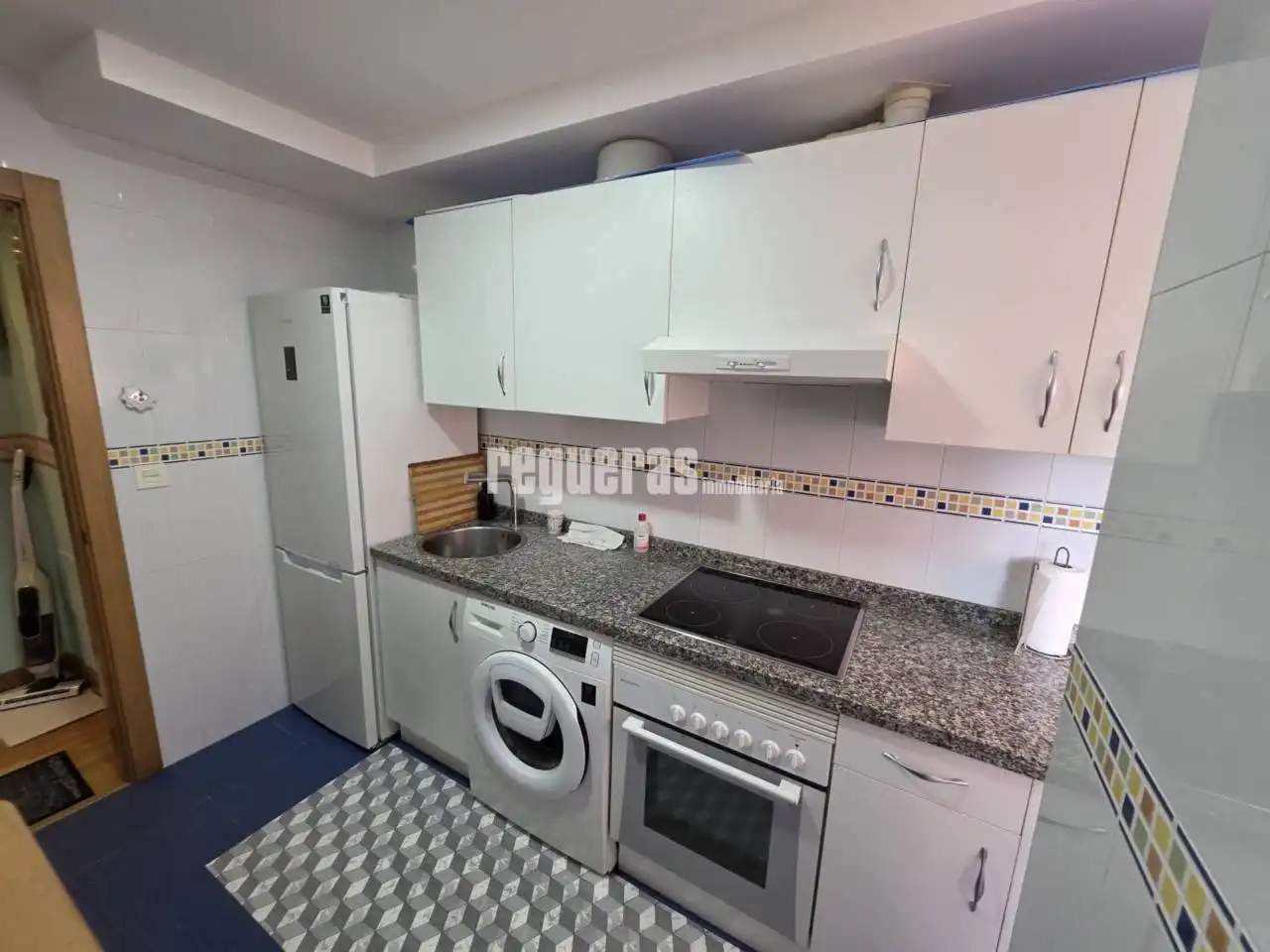 Kitchen of Apartments for sale in Avilés  with Heating, Storage room and Furnished