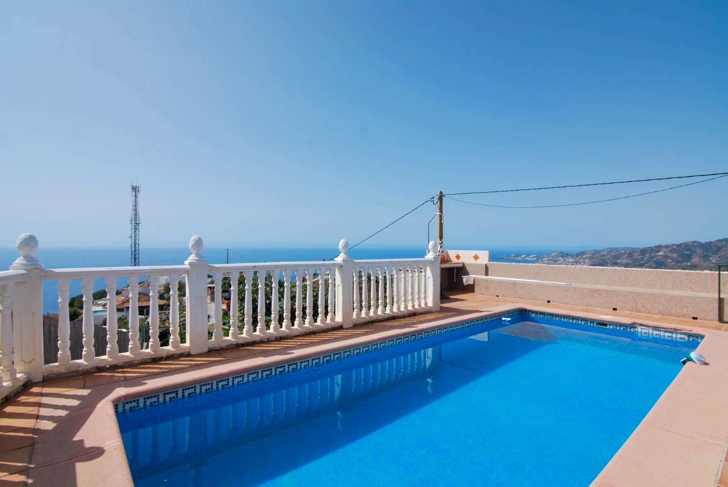 Swimming pool of Country house for sale in Almuñécar  with Air Conditioner, Terrace and Storage room