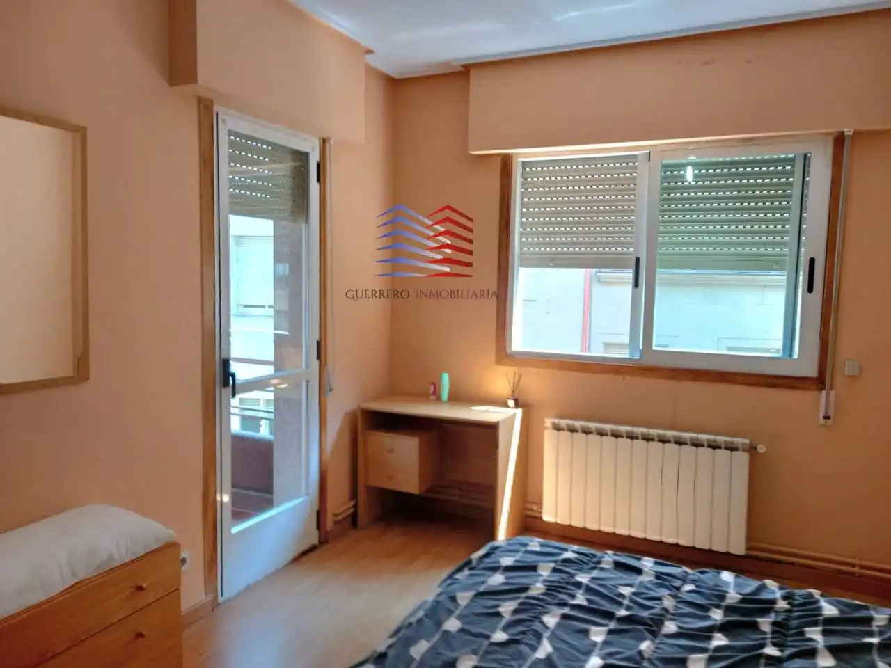 Bedroom of Flat for rent in Ourense Capital   with Heating, Furnished and Balcony