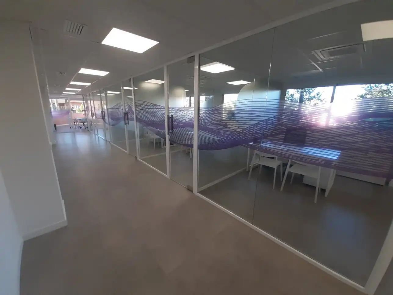 Office for rent in Marbella  with Air Conditioner and Furnished