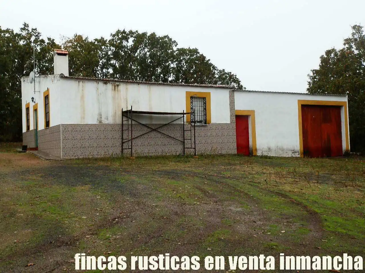 Exterior view of Land for sale in Abenójar