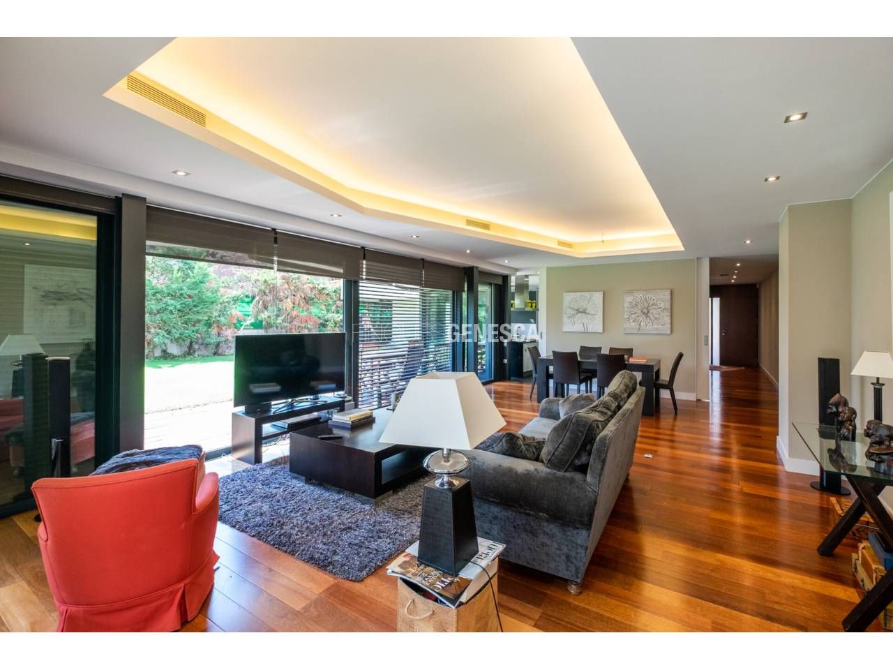 Sala d'estar de Casa o xalet en venda en Matadepera amb Aire condicionat, Calefacció i Jardí privat