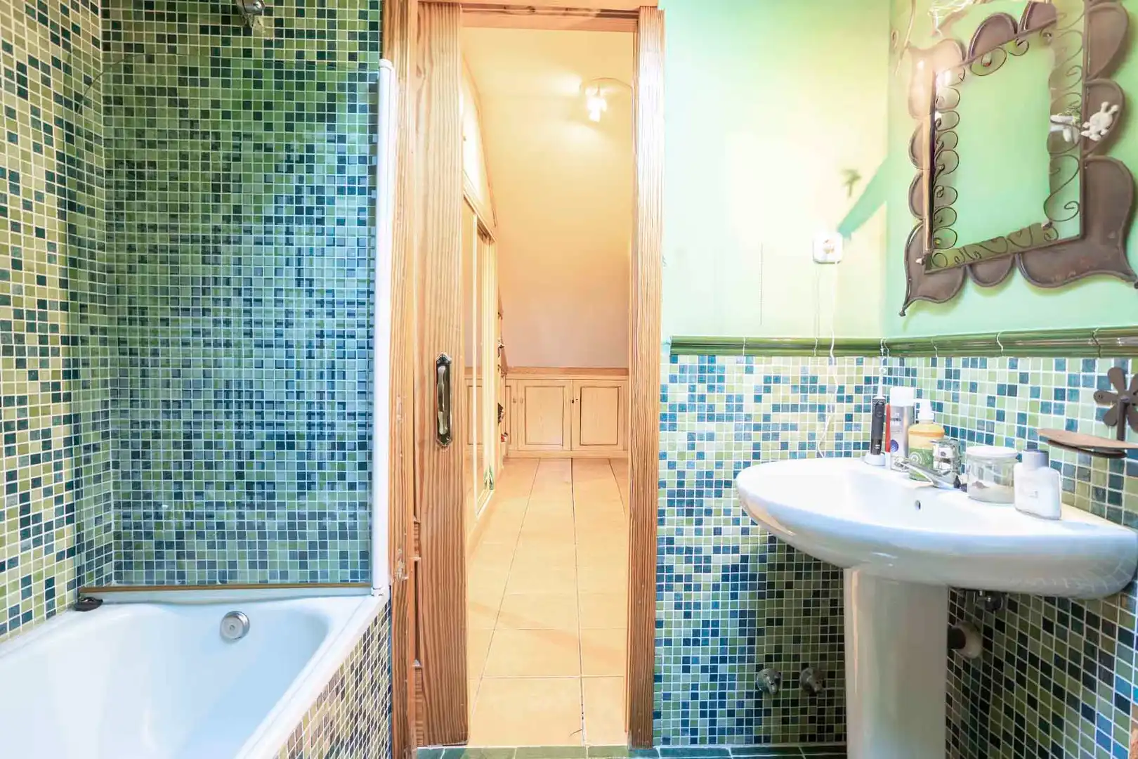 Bathroom of Duplexes for sale in Brunete  with Air Conditioner, Heating and Private garden