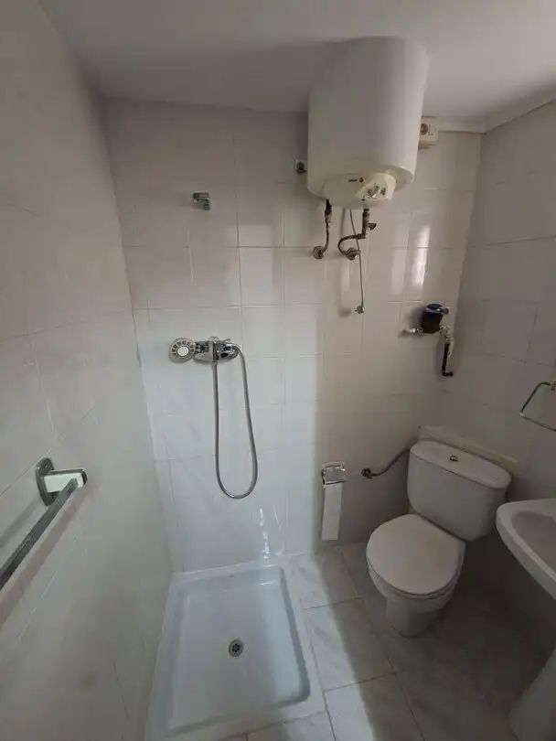 Baño de Piso en venta en Mañaria con Calefacción y Balcón