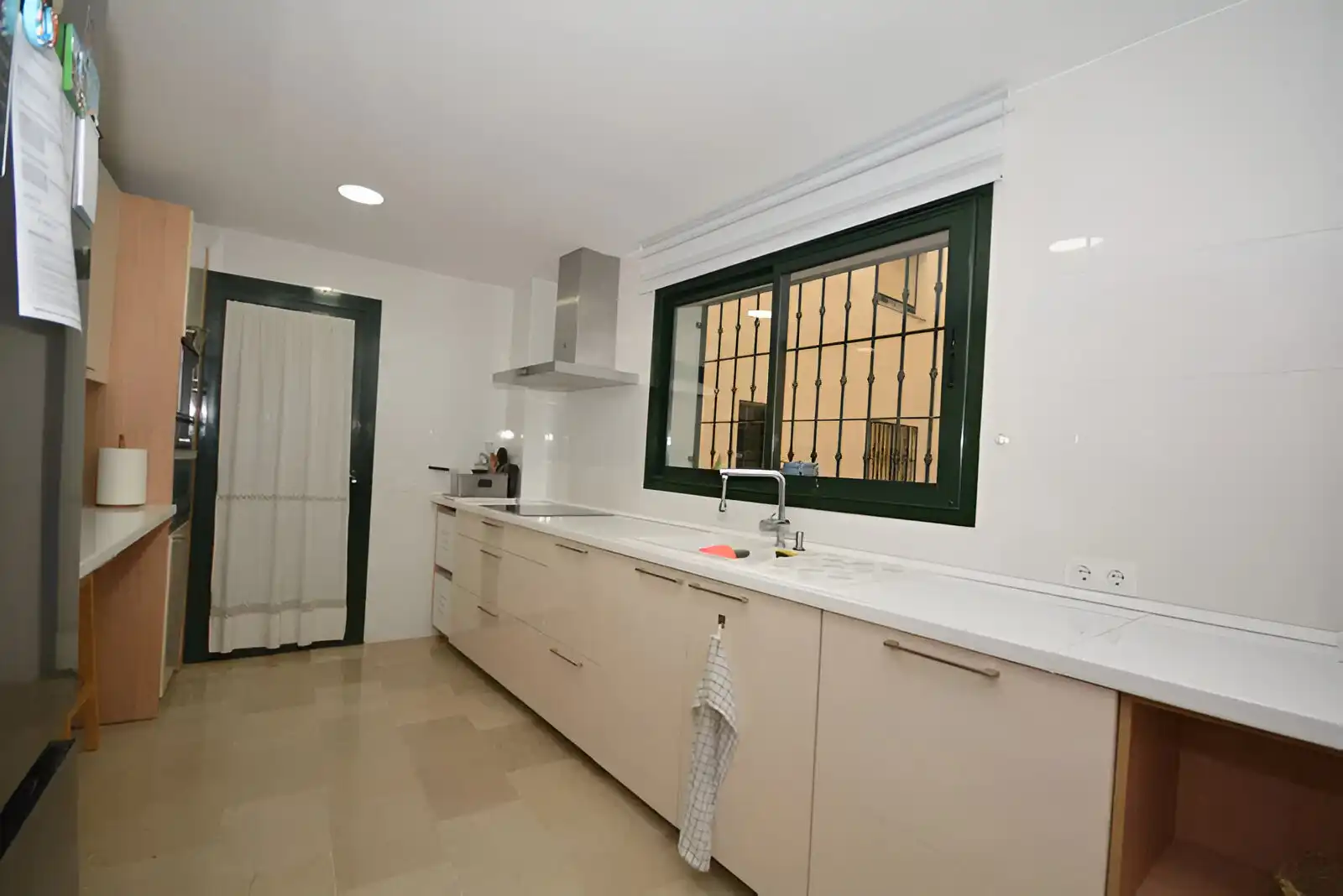 Apartment with pool for sale in San Pedro de Alcántara, imagen 6