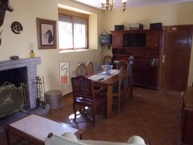 Menjador de Casa o xalet en venda en Valdepeñas amb Aire condicionat, Calefacció i Traster