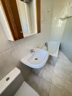 Bathroom of Attic for rent in León Capital   with Heating and Terrace
