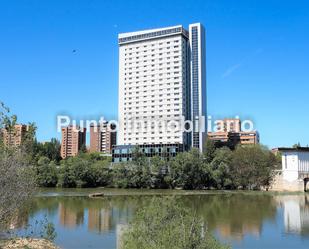 Vista exterior de Apartament de lloguer en Valladolid Capital amb Calefacció, Parquet i Moblat