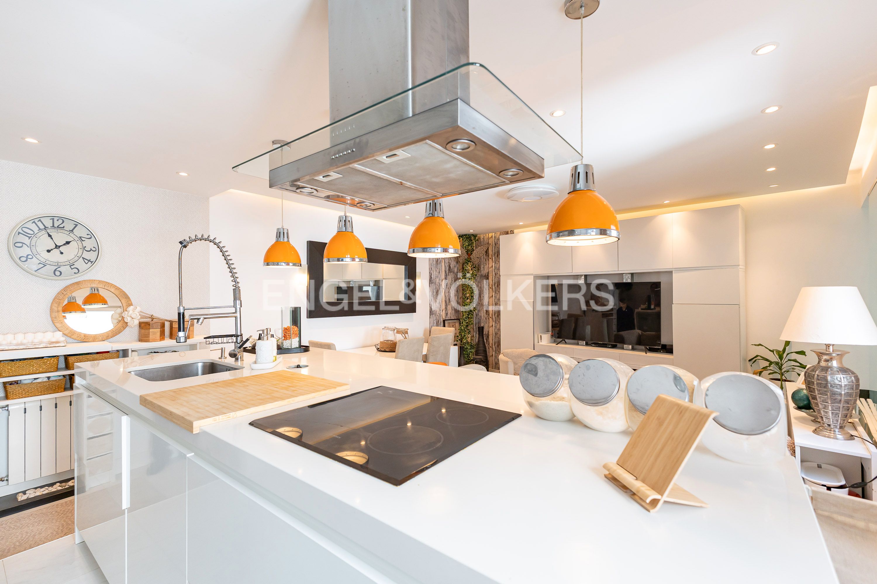 Kitchen of Apartment for sale in  Madrid Capital  with Heating