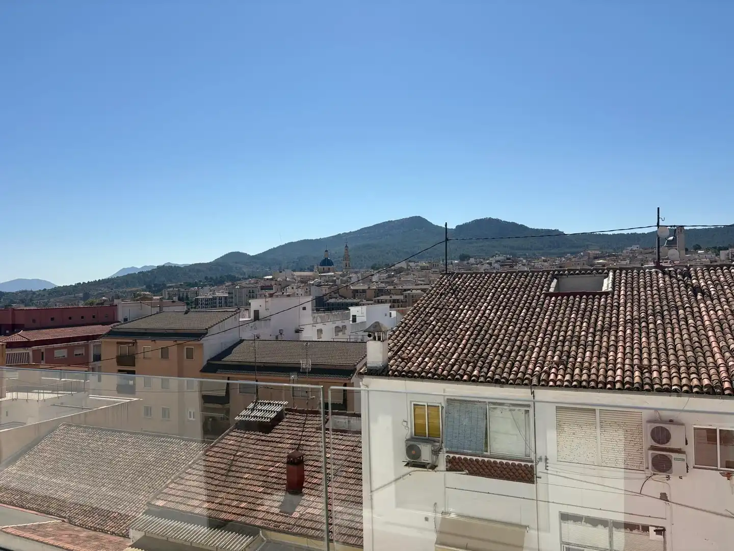 Vista exterior de Pis en venda en Alcoy / Alcoi amb Aire condicionat, Terrassa i Traster